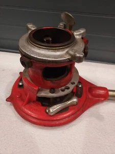 Ridgid 65-R Manual Receding Pipe Threader 36565 1-2" Capacity NPT EUC - Picture 1 of 10
