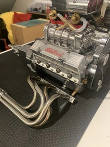 1/4 Scale Mini V8 Engine(Fully Functional) - Picture 1 of 5