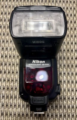 Flash Speedlight Nikon SB-910 - Imagem 1 de 4