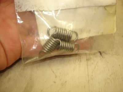 CANTIDAD 3 muelles de embrague Stihl 461 460 0000 997 5815 OEM NUEVO pieza de motosierra Foto 1 de 3