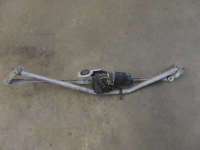 99-03 Volkswagen Eurovan OEMFront Wiper Motor Gear Transmission 701955113B R39 - Image 1 of 4