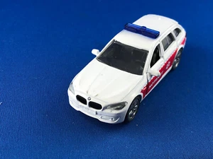 Siku BMW TOURING 5er NOTARZT - Bild 1 von 9