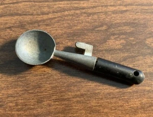 Vintage Miniature Ice Cream Scoop ~ Doll, Kitchen, Utensil ~ Made in Hong Kong - Picture 1 of 7
