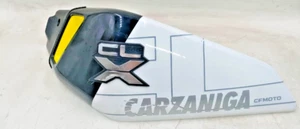 CARENA SINISTRA SERBATOIO -CF-MOTO 700 CL X SPORT ANNO 2023 - Imagen 1 de 7