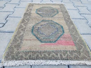 Mini Turkish Rug, 1.5x2.4 ft, Beige Teal Medallion, Handwoven Wool Vintage Rug - Picture 1 of 9
