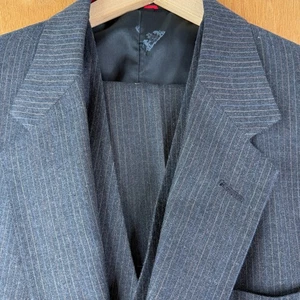 VINTAGE Stafford Suit Mens 42L Navy Blue Pinstripe 2 Button 3 Piece Wool 36x33 - Picture 1 of 22