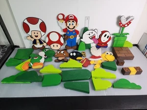 Super Mario Bros Set Decorazione Parete Legno Fatto a Mano 25pz - Sala Giochi Dipinta Personalizzata - Foto 1 di 14