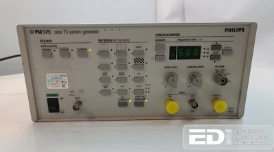 Philips/Fluke PM5415 Color TV Pattern Generator - Image 1 of 4