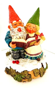 Enesco Musical Elves Christmas Carolers "Winter Wonderland" Figurine - Picture 1 of 6