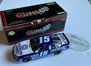 Team Caliber NASCAR APR 1999 Ken Schrader #15 Oakwood Homes Chevrolet 1/24 - Picture 1 of 15