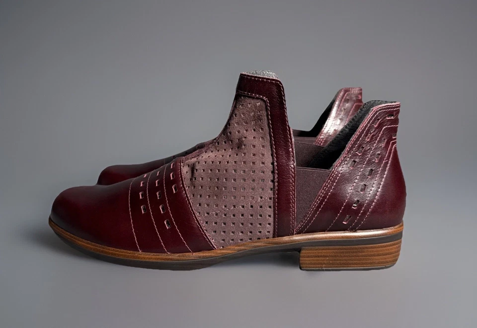 Botín para mujer Naot de gamuza/cuero burdeos/violeta nobuck EU 41 US 11 Foto 1 de 4