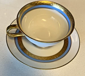 Haviland Crillon blau Teetasse und Untertasse - Bild 1 von 7