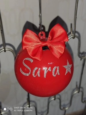Pallina Di Natale Personalizzata Con Nome Rossa Nome Argento Brillantini  - Immagine 1 di 4