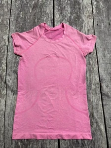 Lululemon Pink Swiftly Tech Size 6 Mid Hip Length - Picture 1 of 5