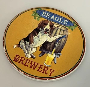VINTAGE HUNDEBRAUEREIEN BEAGLE BRAUEREI BIERUNTERSETZER 4 ZOLL - Bild 1 von 4