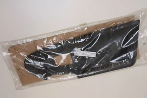 Einsatz Türverkleidung SCHWARZ 3er BMW E36 Limousine Touring vorne recht 8165642 - Picture 1 of 6