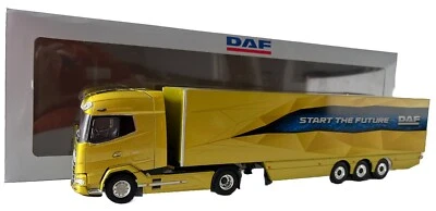 WSI 1/50 DIECAST TRUCK DAF XG+ 4X2 BOX TRAILER 3 AXLE START THE FUTURE GOLD - Image 1 of 4