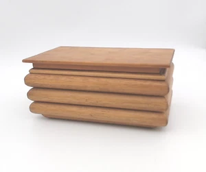 Rustic Wooden Jewelry and Trinket Box Log Cabin Style Felt Interior Vintage F39 - Picture 1 of 8