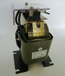 Yaskawa Robot Controller Transformer DCL 10mH 8A X5017 - Picture 1 of 6