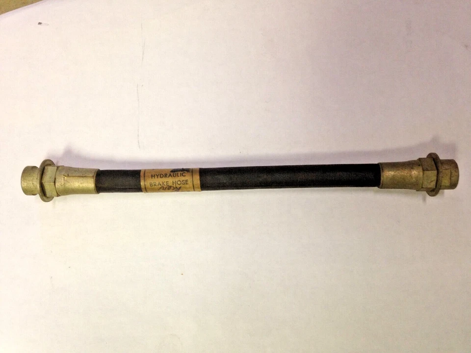 1939 1940 1941 42 46 1947 1948 Ford Car Rear Brake Hose BH6100 US MADE Old Stock Foto 1 de 1
