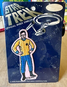 Vintage 1975 Star Trek Official Space Emblem Patch Captain Kirk NOS - Picture 1 of 3