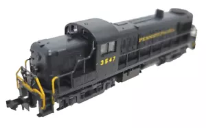 N ATLAS 42019 ALCO RS-3 PRR Loco #8825 (Tested) rapido couplers NIB yellow rails - Picture 1 of 11