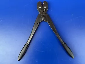 AMP Type-F 0.3-1 mm² Crimpzange TYPE-F 0,3-1 mm² 575937 - Bild 1 von 4