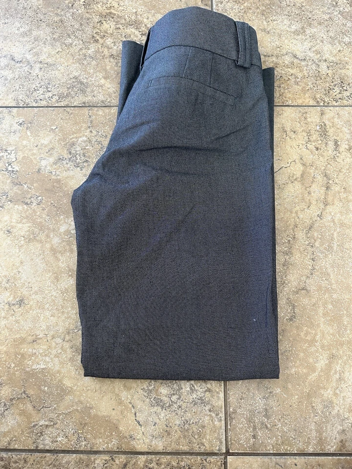 Pantalones de negocios acampanados Banana Republic para mujer talla 4 Foto 1 de 4