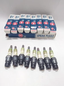 New Old Stock AC GM R46TX Spark Plug/ACNITERⅡ/5613579 - Picture 1 of 8