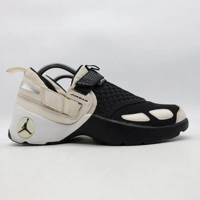Nike Air Jordan Trunner LX Hombre EE. UU. Talla 8.5 Negro/Blanco Tenis 897992-010 Foto 1 de 4