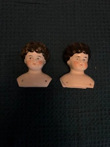Antique German? Pair Small China Doll Heads - Picture 1 of 6