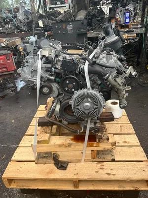 Nissan NV 2500 3500 NV2500 NV350 2017 2018 2020 2021 MOTOR 5,6 L 5,6 Foto 1 de 4