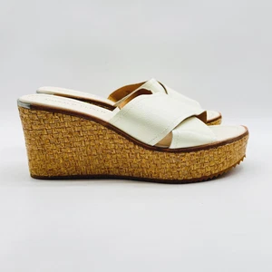 Donald Pliner Womens 9.5 White Patent Leather Rattan Wedge Sandals Shoes NEW - Picture 1 of 11