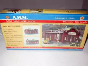 HO VINTAGE AHM 5839 MACHINE SHOP BUILDING KIT - NIB - B7 - Picture 1 of 1