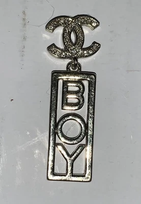 "Colgante Chanel Boy chapado en oro CC diamantes de imitación GP en cadena 925 de 18""" Foto 1 de 4