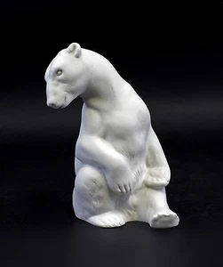 9942551-ds Porcelain Figurine Seated Polar Bear Wagner&apel 11x11x16cm - Picture 1 of 4