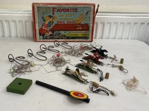Antique The Favorite New Mechanical Race Game 1920’s 30’s Horse Racing - Picture 1 of 15