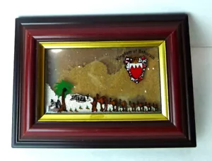 Bahrain Holz Schattenkasten Sand unter Glas Souvenir Naher Osten - Bild 1 von 6