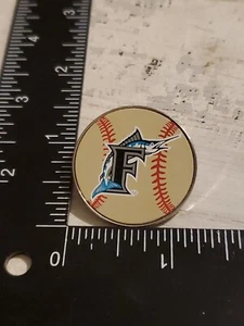 Florida Marlins MLB Baseball Limited Edition Lapel Hat Pin /300 Xm - Imagen 1 de 3