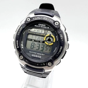 Radio controlled watch Casio Collection Sports Gear WV M200 1AJF - Picture 1 of 12