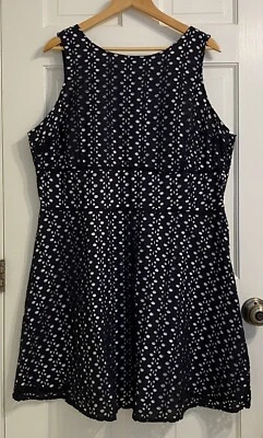 BB Dakota Black Eyelet Fit and Flare Dress Sleeveless Fully Lined Floral Sz 20 - Image 1 of 4