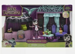 HOTEL TRANSYLVANIA Scream Cheese Cafe MAVIS SET TOY GOTHIC GIFT HTF! - Foto 1 di 4