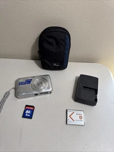 Sony Cyber-Shot DSC-W310 12.1MP Digital Camera Silver, 8GB SD Card,Battery+Case - Picture 1 of 8