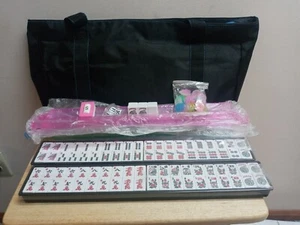 CAMBOR Deluxe Mah-Jong Set 4 Racks & Rule Book + Canvas Carrying Case Mahjong - Picture 1 of 8