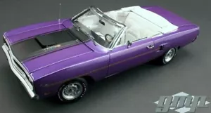 1970 Plymouth Road Runner INVIOLET w/ white interior GMP 18810 - Picture 1 of 5
