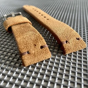 Cinturino orologio pelle scamosciata MARRONE spessore 22 mm punto MARRONE SCURO - Foto 1 di 5