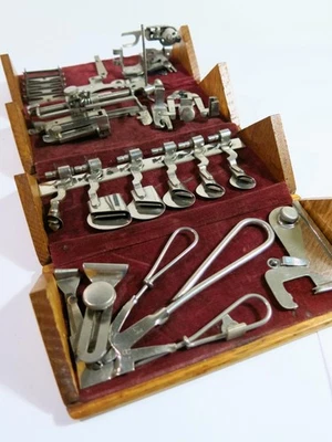 Antigua máquina de coser Singer 1889 roble rompecabezas caja completa con todos los accesorios Foto 1 de 4