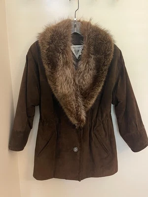 Chaqueta mediana J. Percy For Marvin Richards gamuza marrón cuello de piel de mapache años 80 Foto 1 de 4