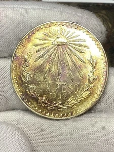 1932 Mexico 1 Peso Silver! High Grade! Beautiful Gold Tone! - Picture 1 of 4