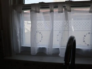 Grey embroidered flower Sheer kitchen curtain short 45x150cm - Picture 1 of 3